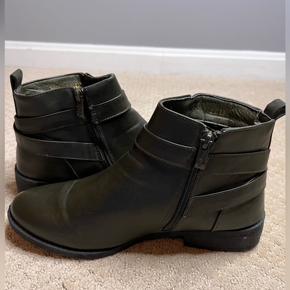 Wanted Buckle Boots in Olive Green Size 9 - Picture 5 of 6